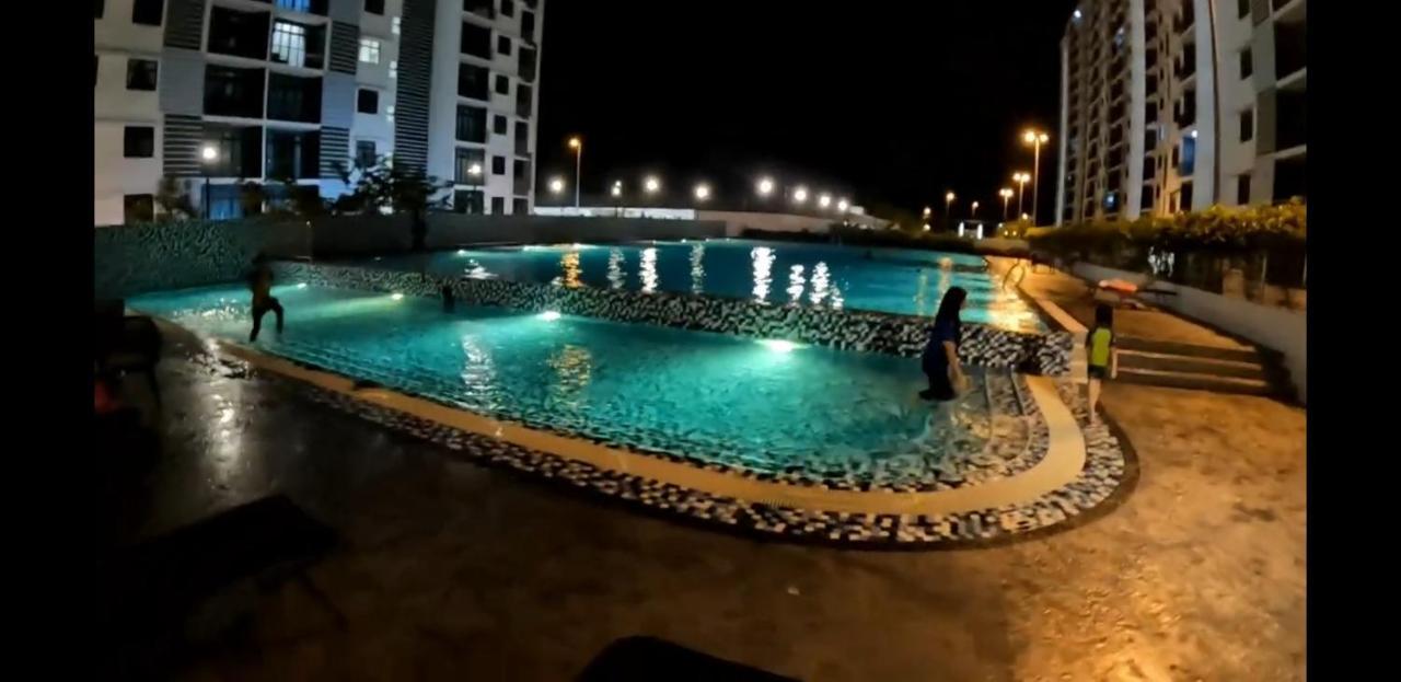 Homestay Desaru Salsabila Top View Sunrise Bandar Penawar Exterior foto